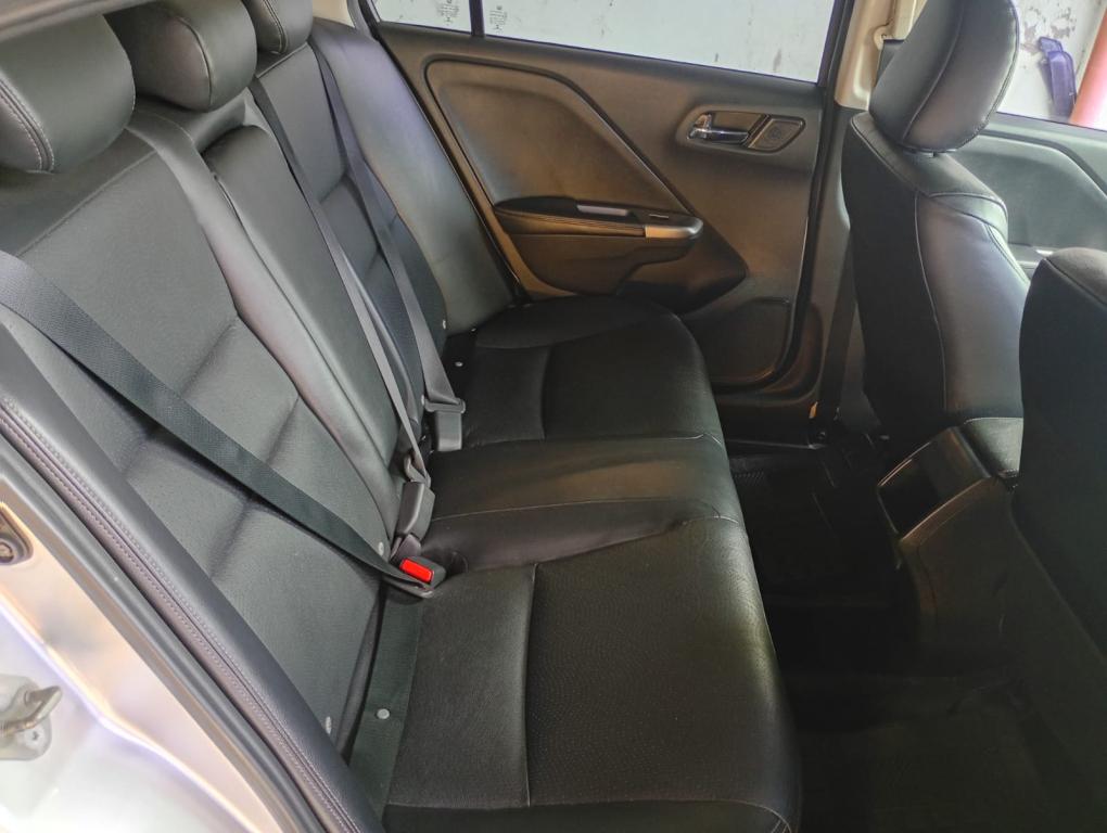HONDA City Sedan - Foto