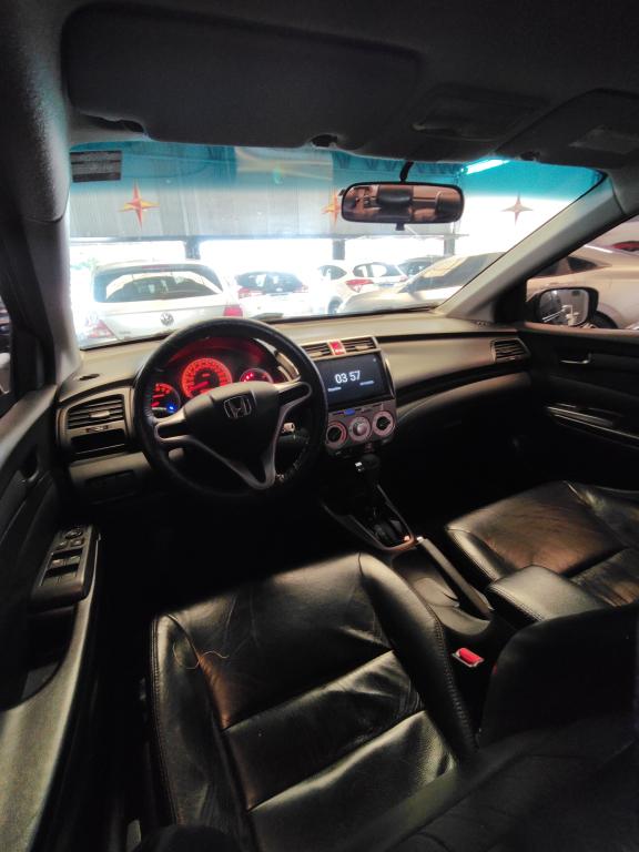 HONDA City Sedan - Foto