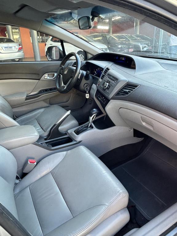 HONDA Civic - Foto