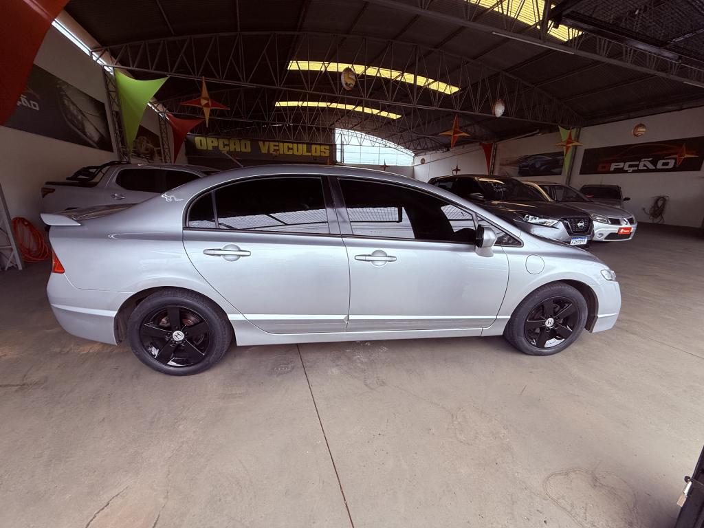 HONDA Civic - Foto
