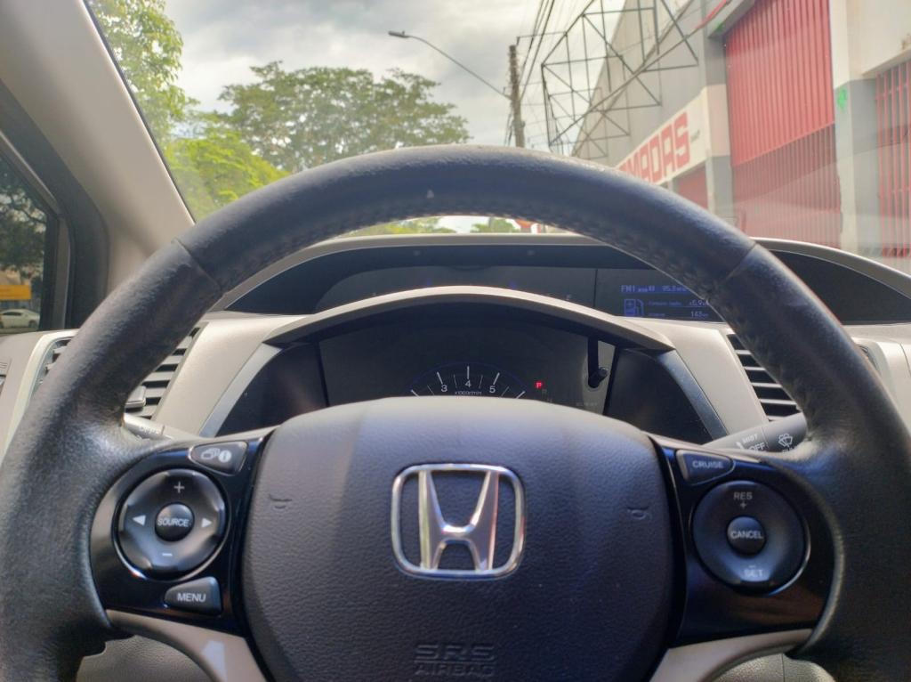 HONDA Civic - Foto