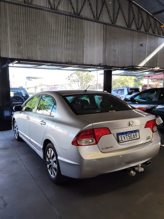 HONDA Civic - Foto