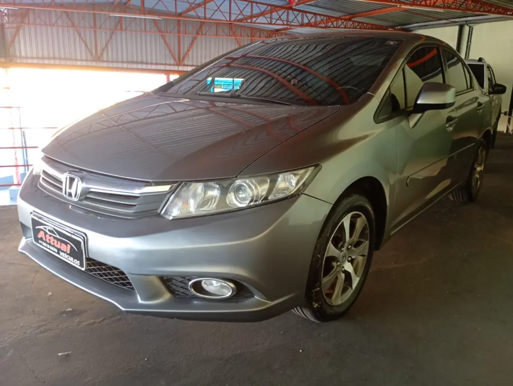 HONDA Civic - Foto