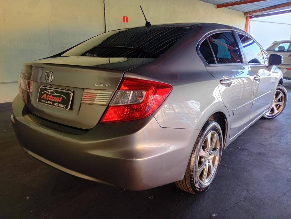 HONDA Civic - Foto