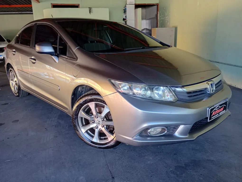 HONDA Civic - Foto
