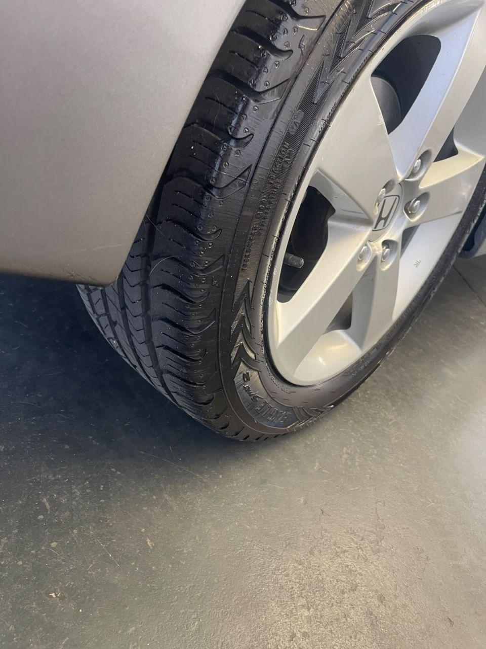 HONDA Civic - Foto