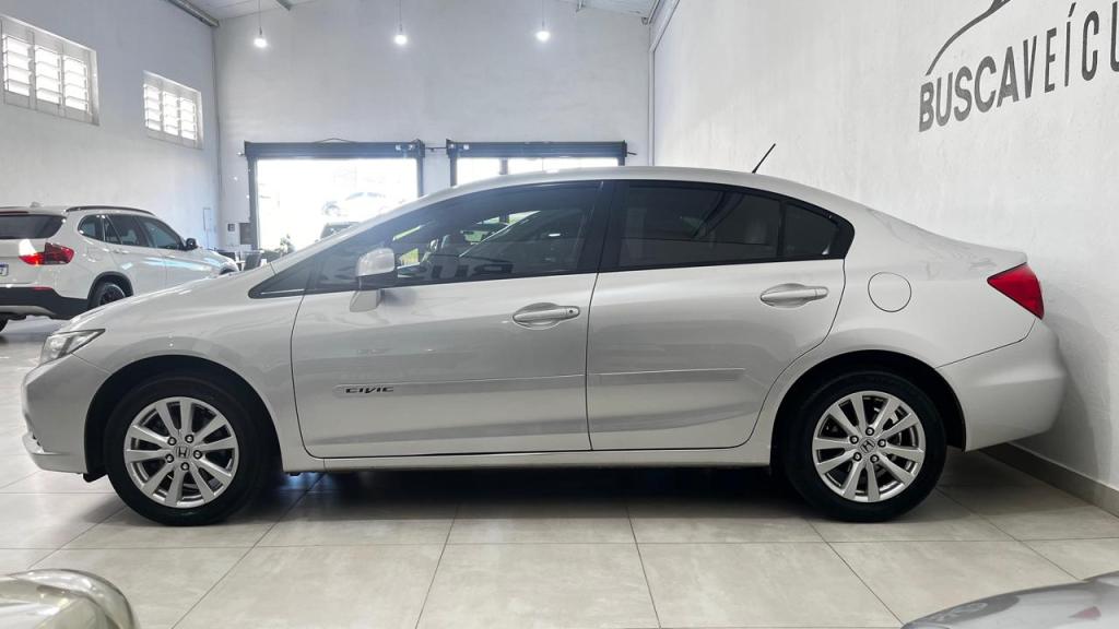 HONDA Civic - Foto