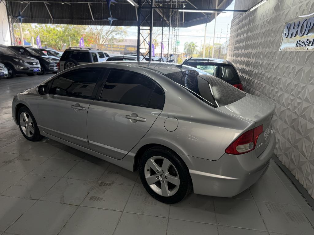 HONDA Civic - Foto