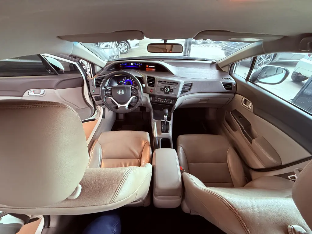 HONDA Civic - Foto