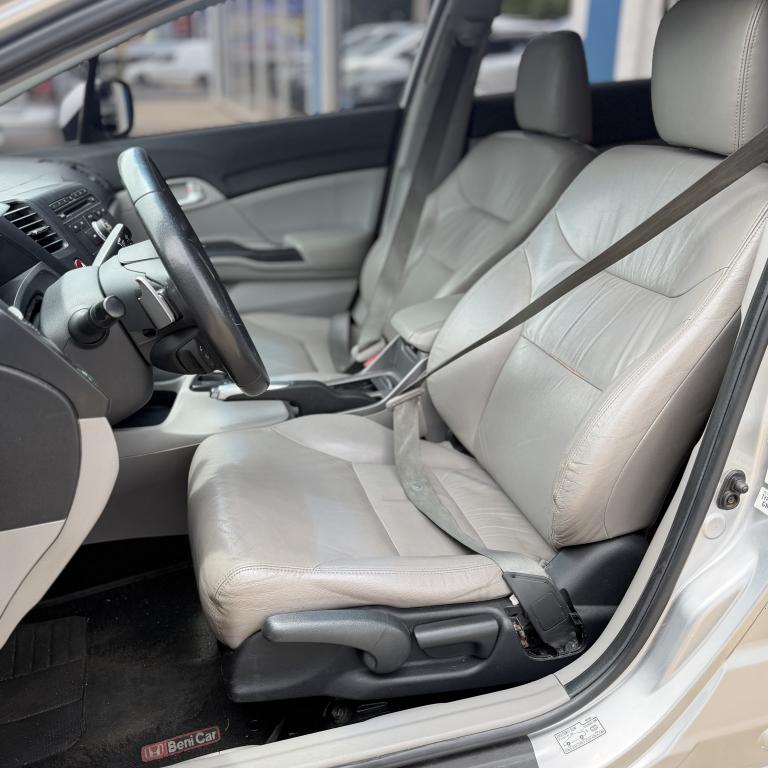 HONDA Civic - Foto