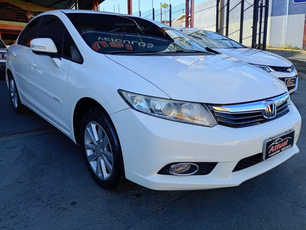 HONDA Civic - Foto