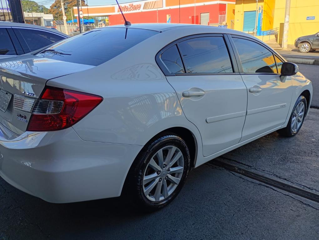 HONDA Civic - Foto