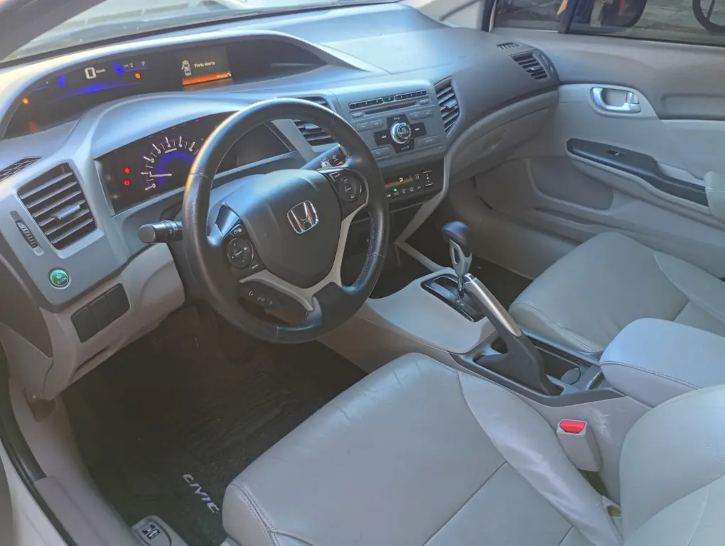 HONDA Civic - Foto