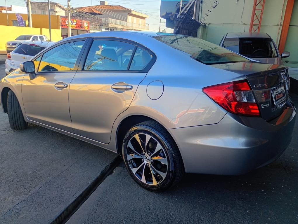 HONDA Civic - Foto