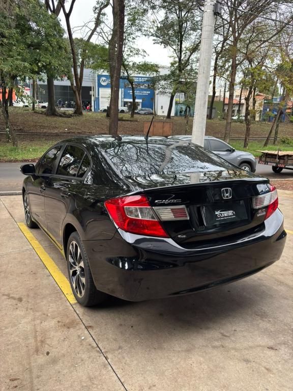 HONDA Civic - Foto