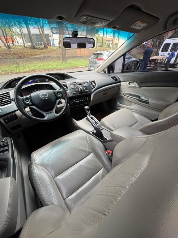 HONDA Civic - Foto