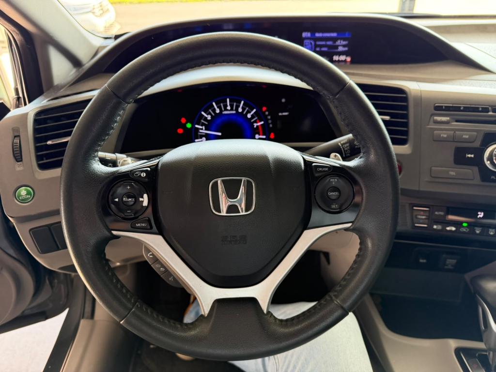 HONDA Civic - Foto