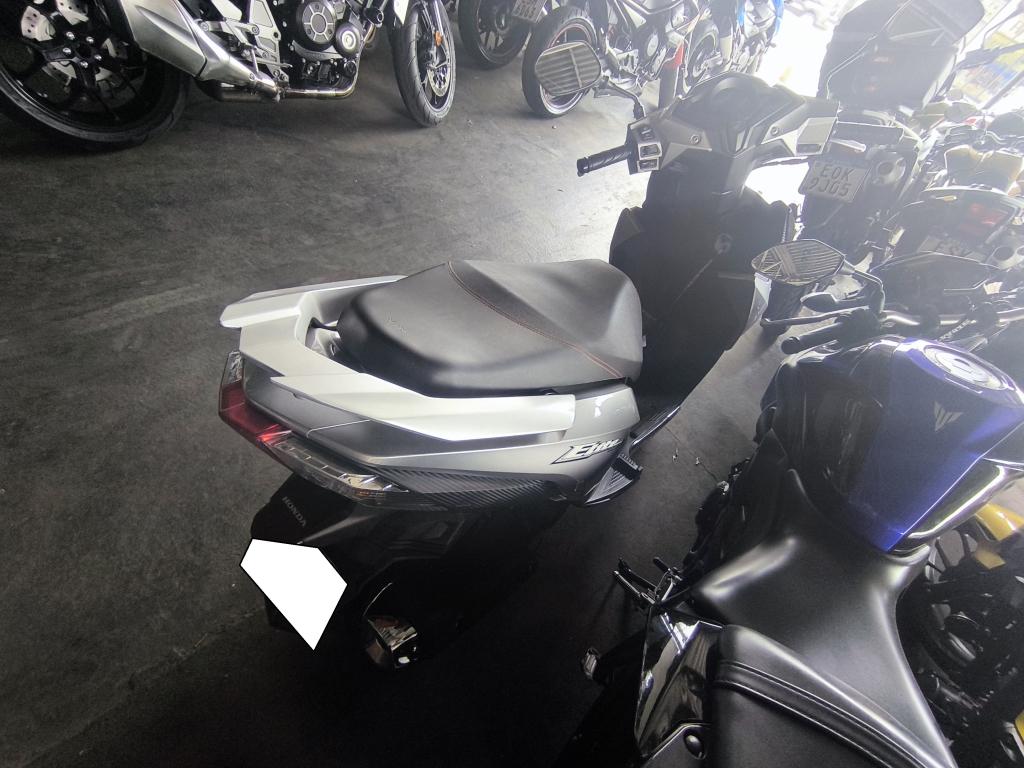 HONDA Elite 125 - Foto