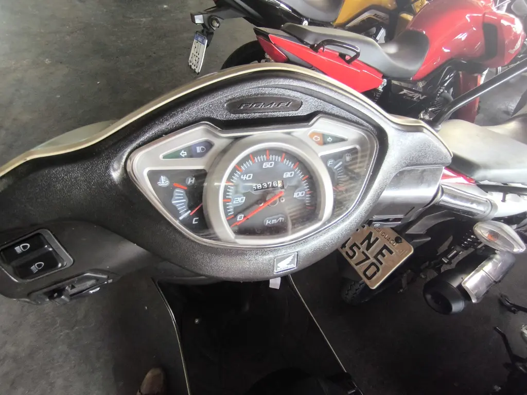 HONDA Lead 110 - Foto