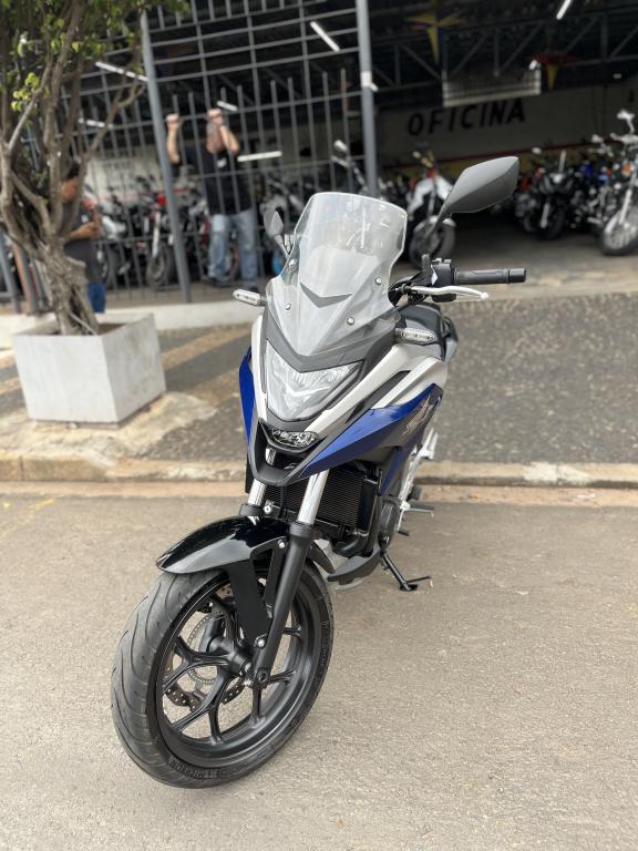 HONDA NC 750 X - Foto