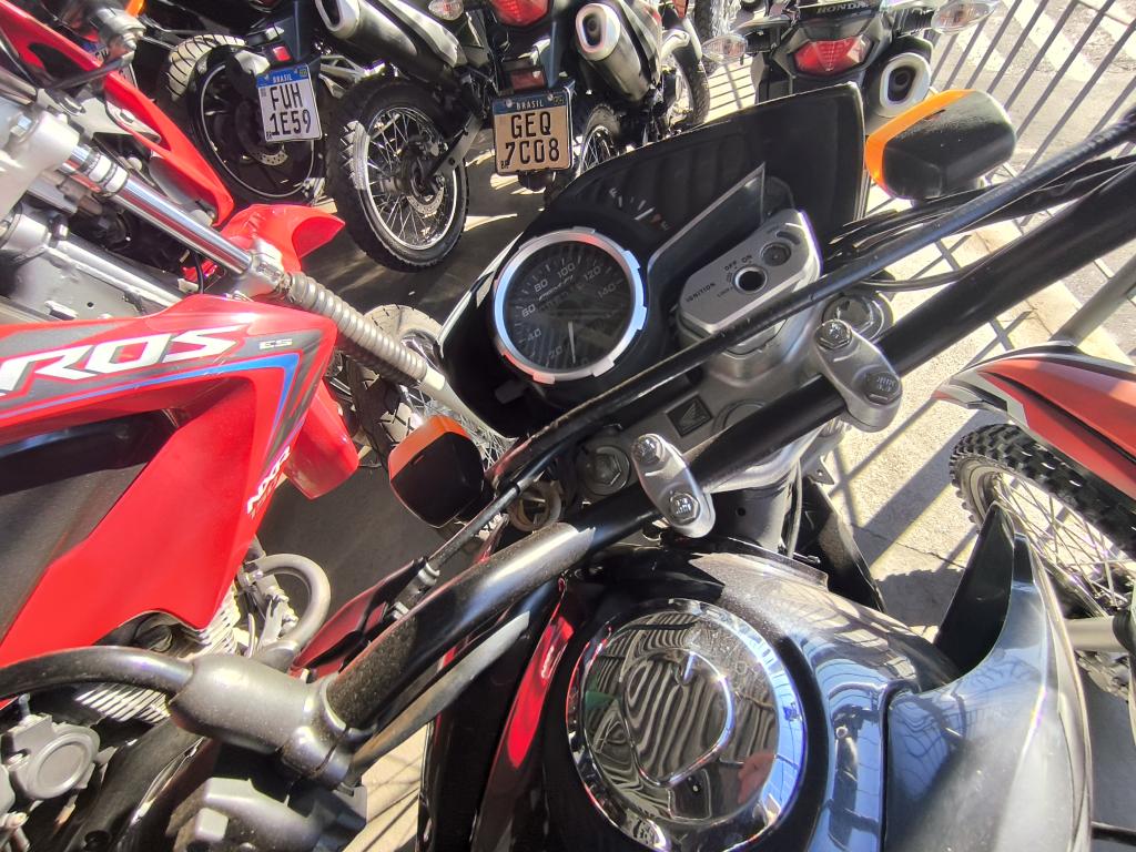 HONDA NXR Bros 150 - Foto