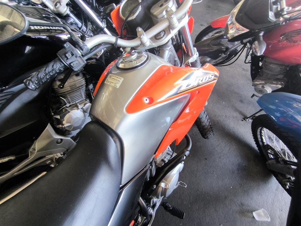 HONDA NXR Bros 150 - Foto