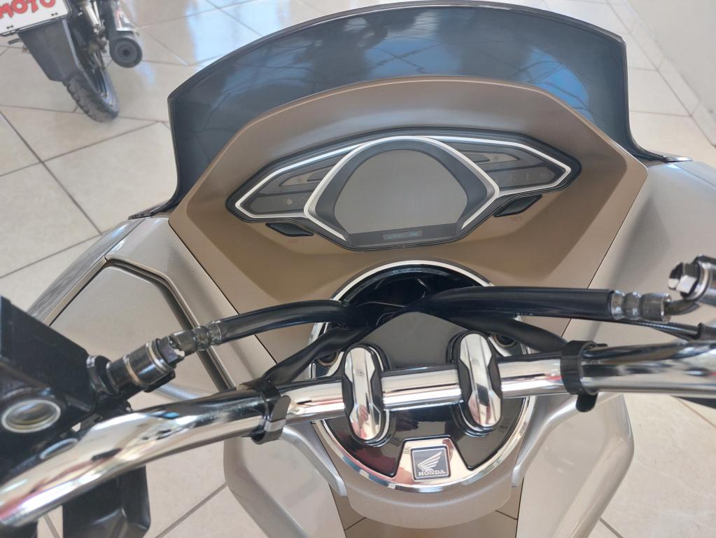 HONDA PCX 150 - Foto