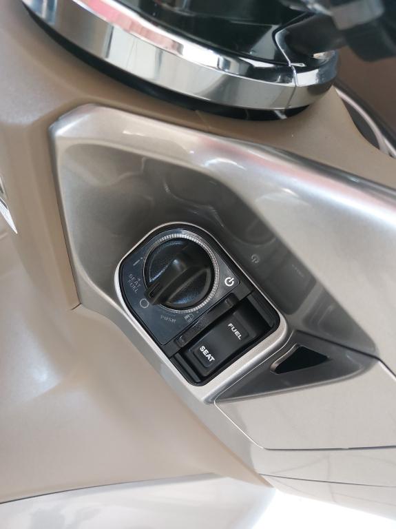 HONDA PCX 150 - Foto