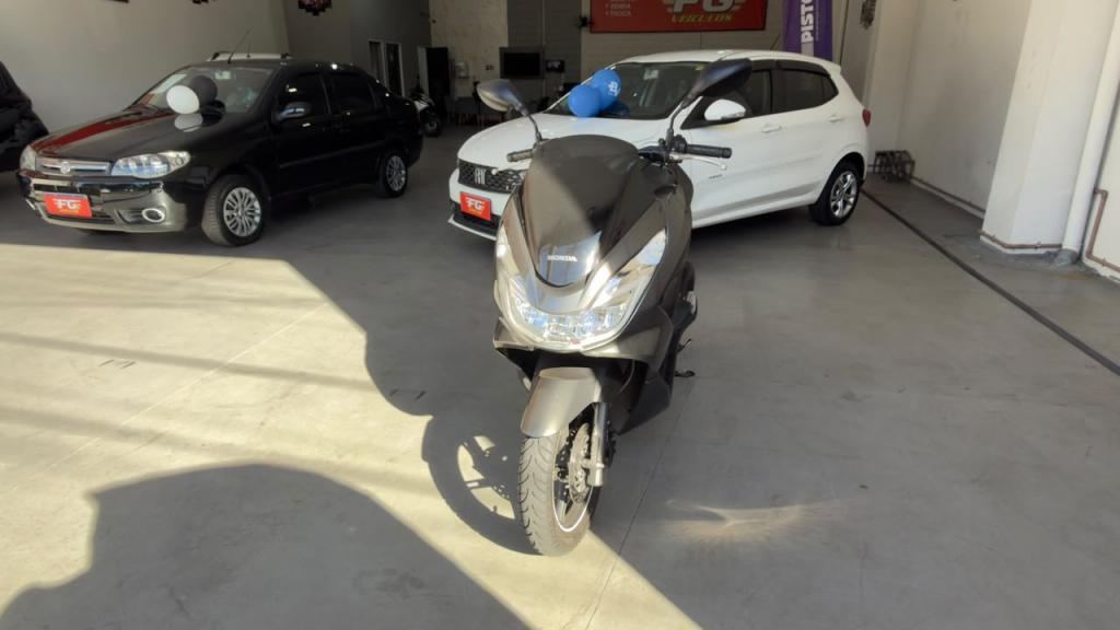 HONDA PCX 150 - Foto