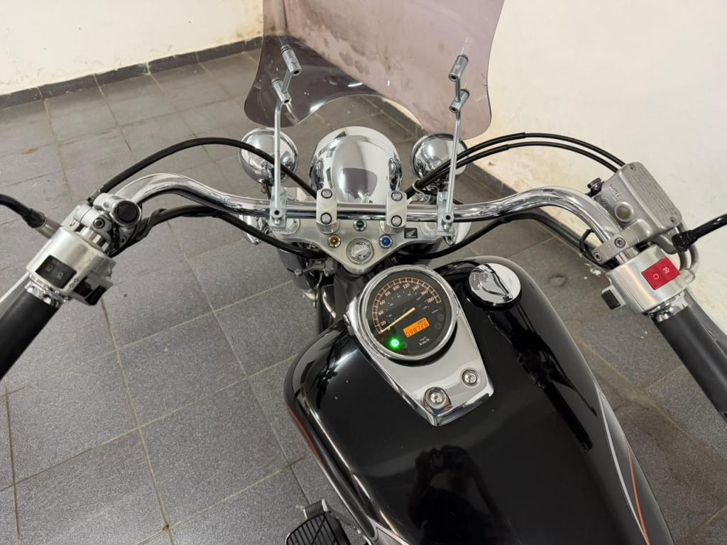 HONDA Shadow - Foto