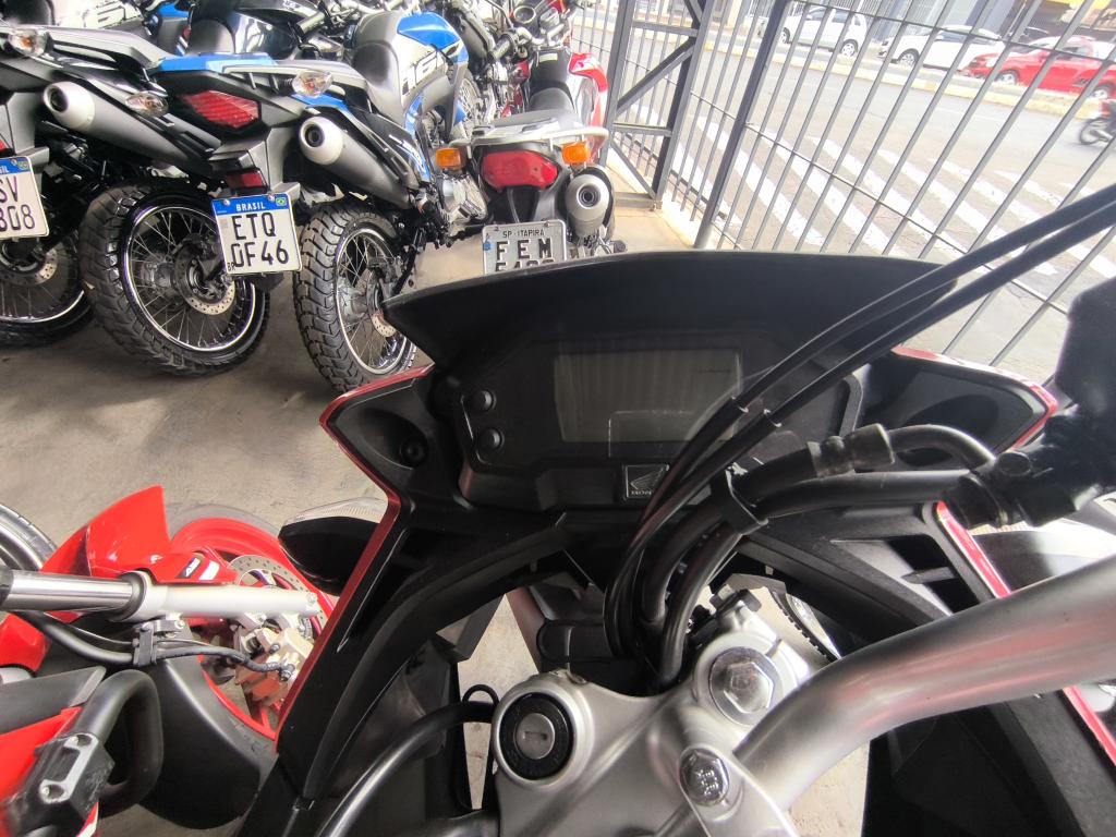 HONDA XRE 190 - Foto