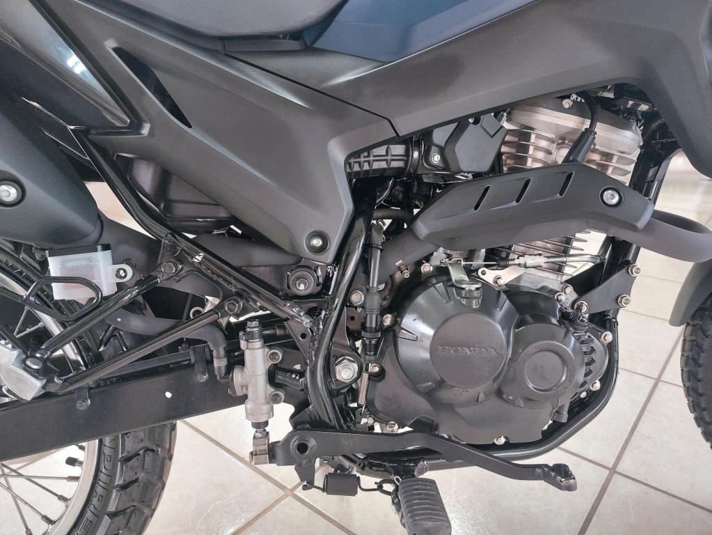 HONDA XRE 190 - Foto