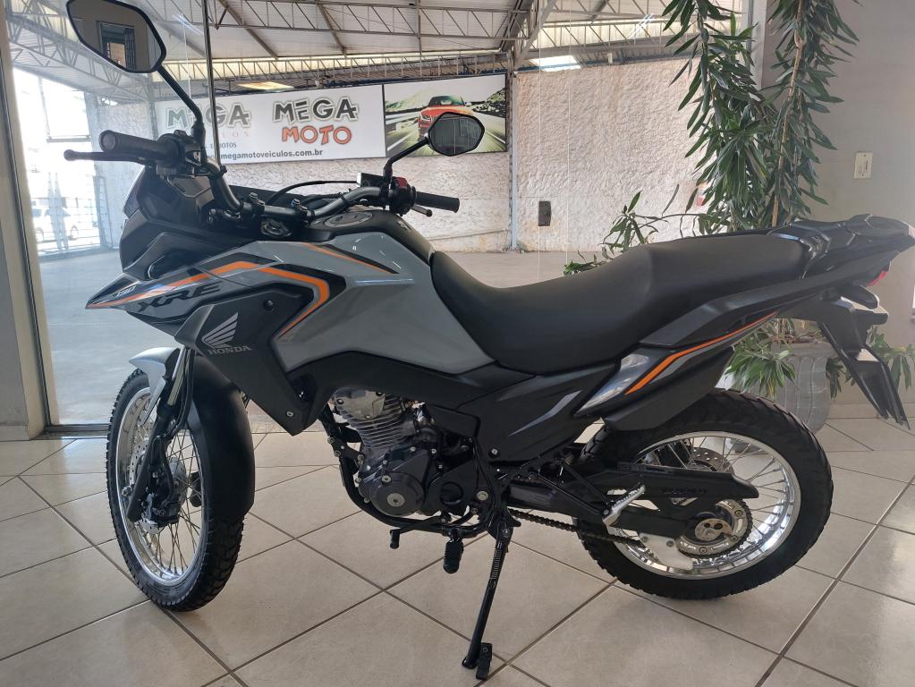 HONDA XRE 190 - Foto