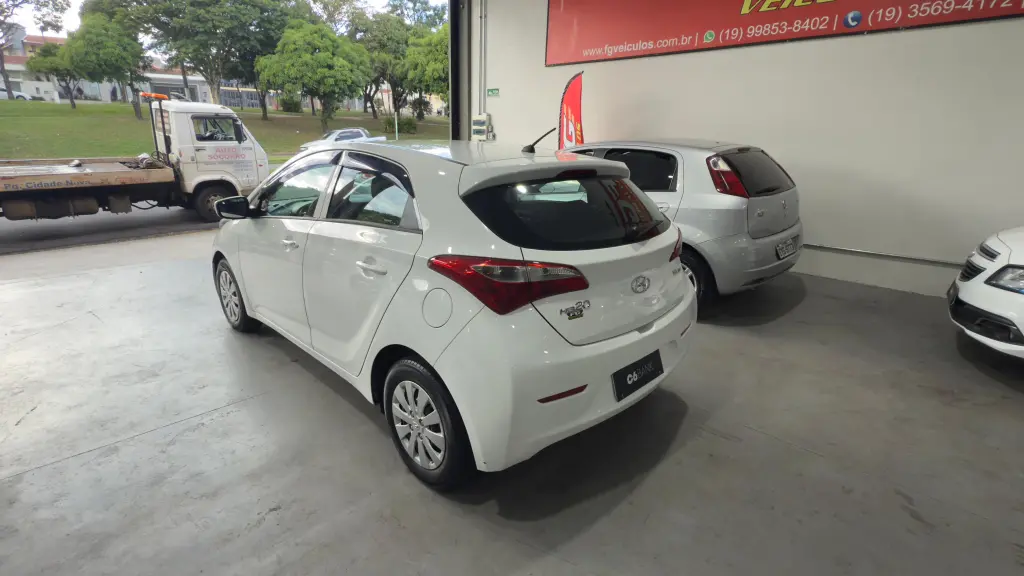 HYUNDAI HB 20 Hatch - Foto