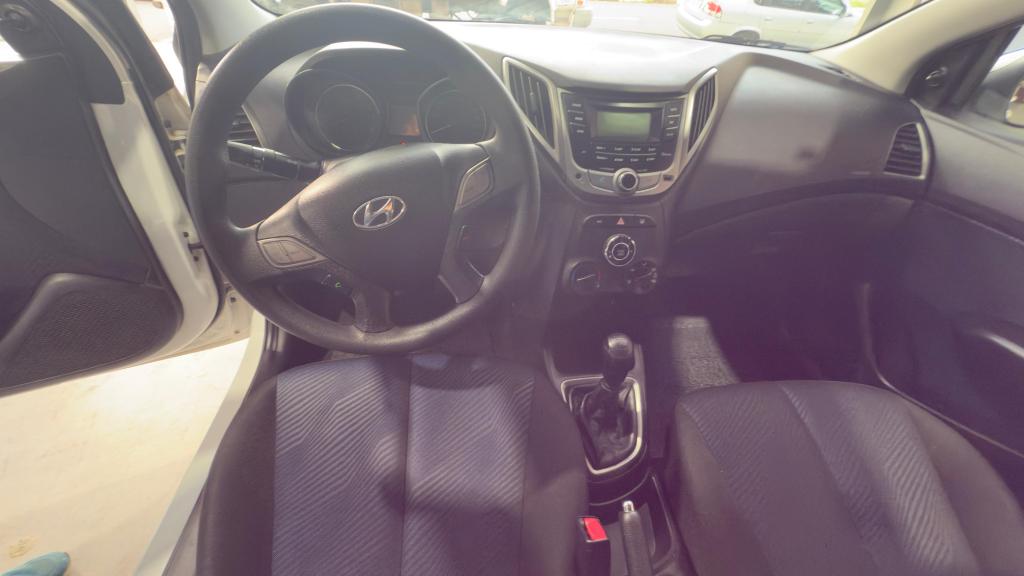 HYUNDAI HB 20 Hatch - Foto