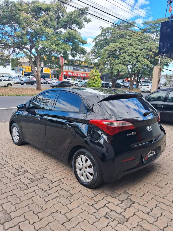 HYUNDAI HB 20 Hatch - Foto