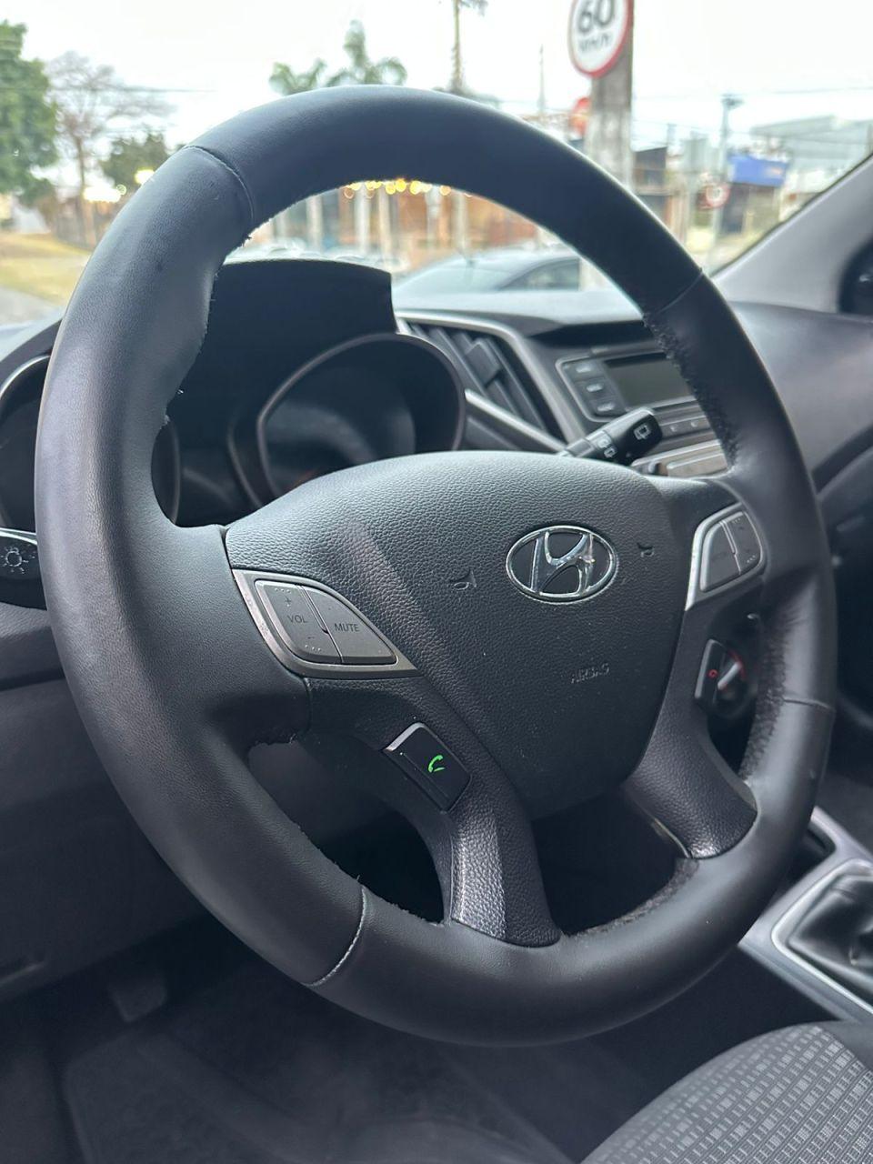 HYUNDAI HB 20 Hatch - Foto