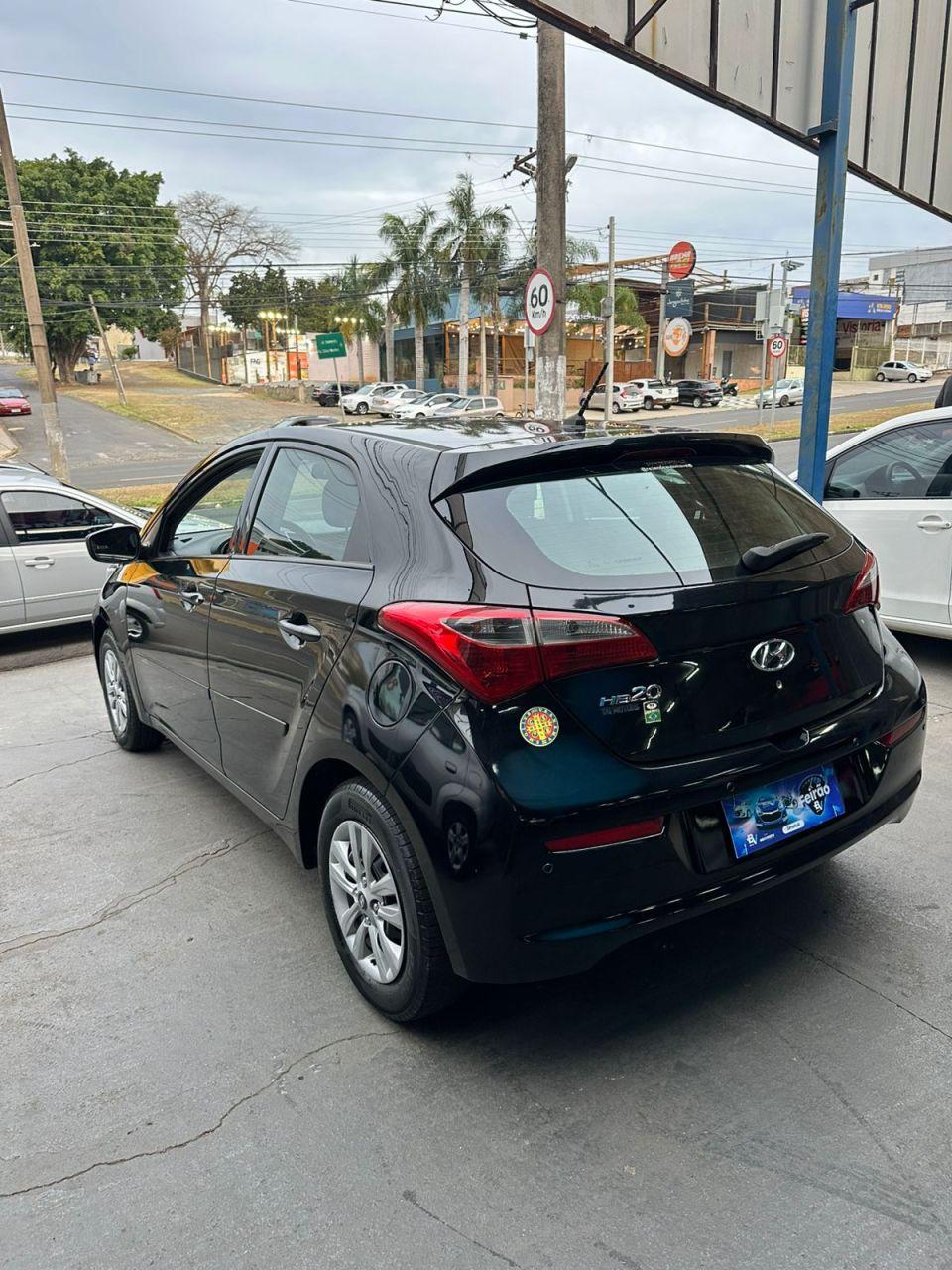 HYUNDAI HB 20 Hatch - Foto