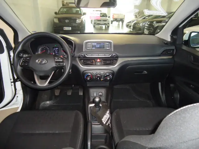 HYUNDAI HB 20 Hatch - Foto