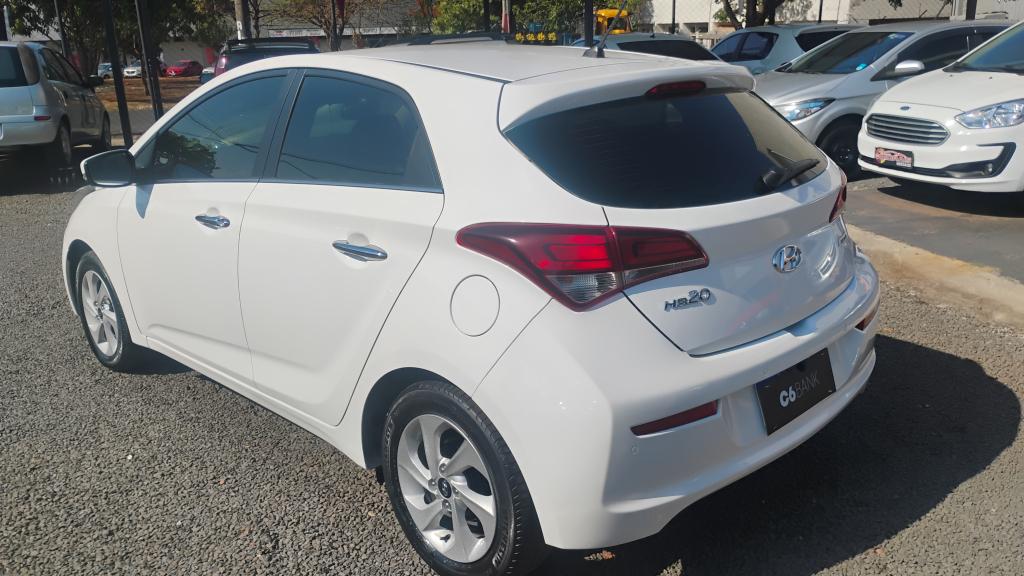 HYUNDAI HB 20 Hatch - Foto