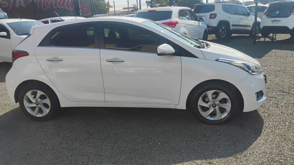 HYUNDAI HB 20 Hatch - Foto