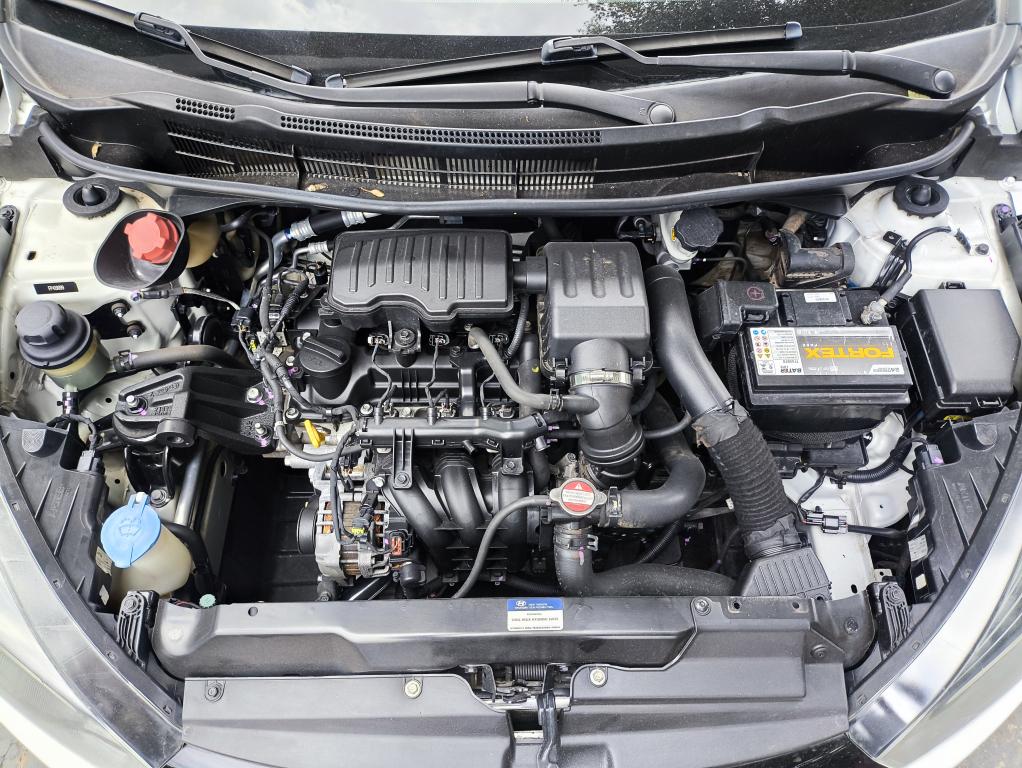 HYUNDAI HB 20 Hatch - Foto