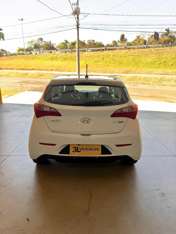 HYUNDAI HB 20 Hatch - Foto