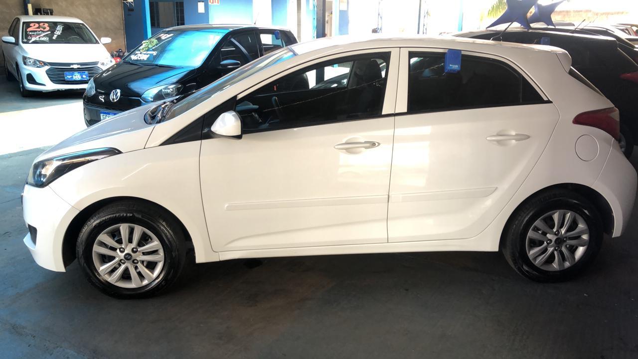 HYUNDAI HB 20 Hatch - Foto