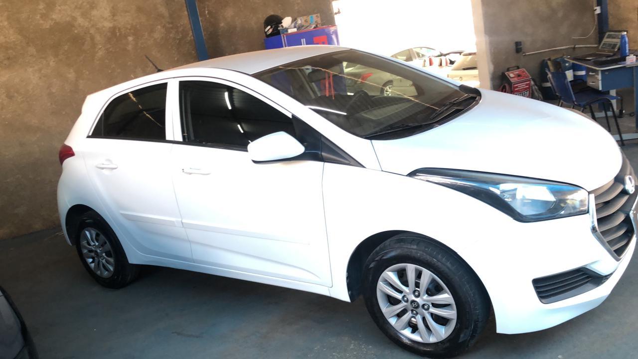 HYUNDAI HB 20 Hatch - Foto