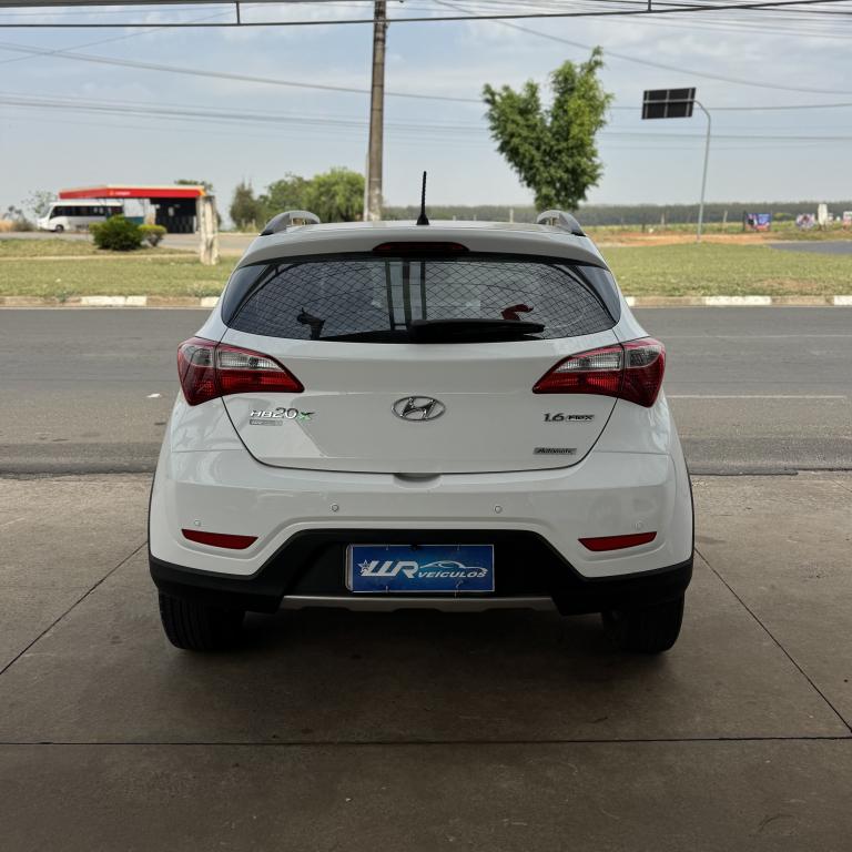 HYUNDAI HB 20 Hatch X - Foto