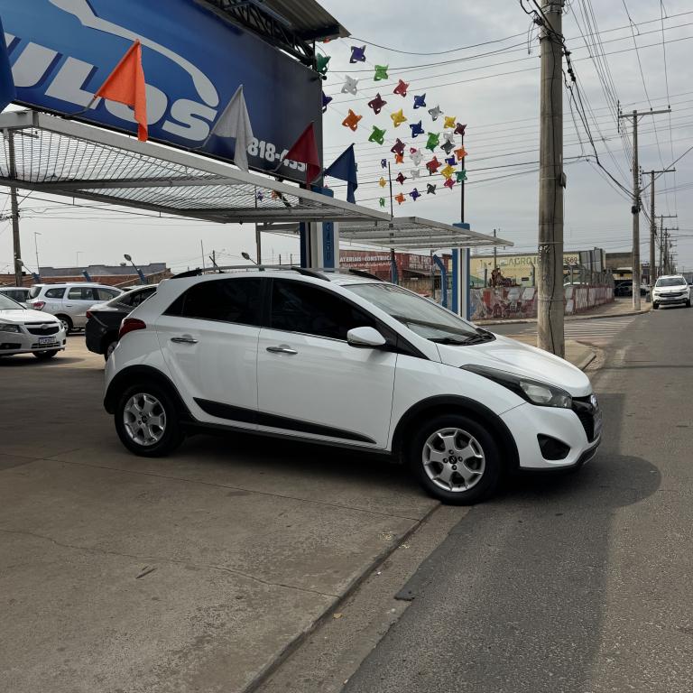 HYUNDAI HB 20 Hatch X - Foto