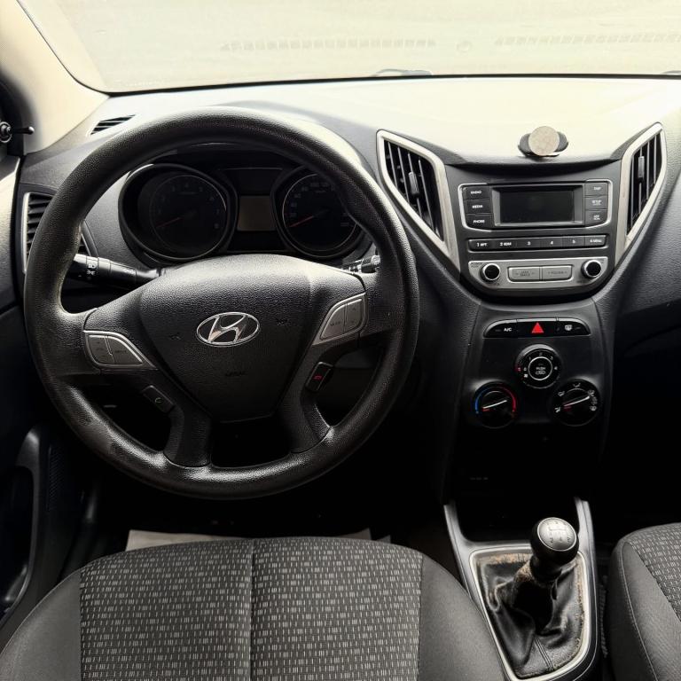 HYUNDAI HB 20 Hatch - Foto