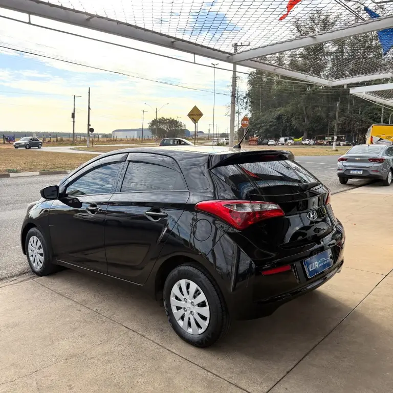 HYUNDAI HB 20 Hatch - Foto