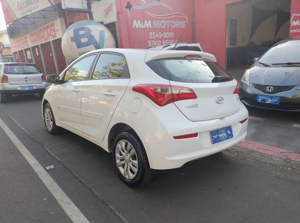 HYUNDAI HB 20 Hatch - Foto